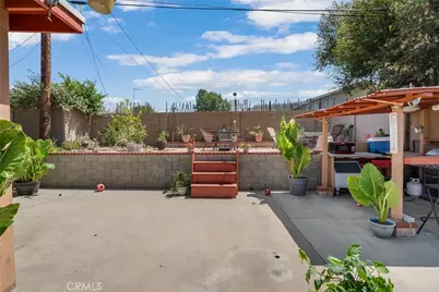 394 S Eucalyptus, Rialto, CA 92376 - Photo 30