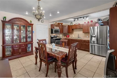 394 S Eucalyptus, Rialto, CA 92376 - Photo 16