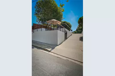 6150 Strickland, Los Angeles, CA 90042 - Photo 30