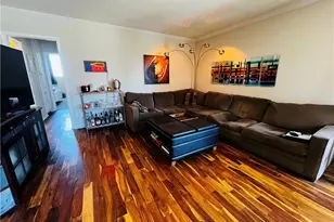 230 Linden Ave, Long Beach, CA 90802 - Photo 4