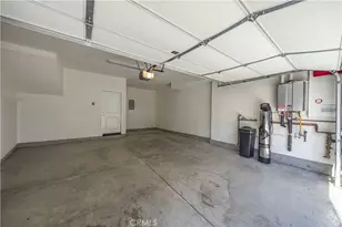 511 Tamarind Way, West Covina, CA 91791 - Photo 32
