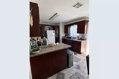 4527 McMillan, Lynwood, CA 90262 - Photo 2