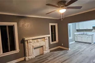 535 W 54th St, Los Angeles, CA 90037 - Photo 6