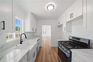 2114 N Bahama Ave, Los Angeles, CA 90059 - Photo 4
