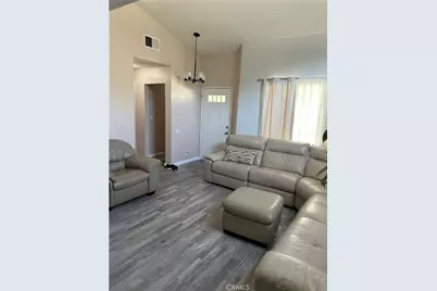 43525 Palos Way, Lancaster, CA 93535 - Photo 2