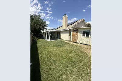 43525 Palos Way, Lancaster, CA 93535 - Photo 16