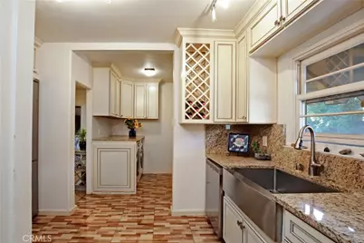 404 N Vinedo Avenue, Pasadena, CA 91107 - Photo 8