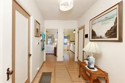 404 N Vinedo Avenue, Pasadena, CA 91107 - Photo 10
