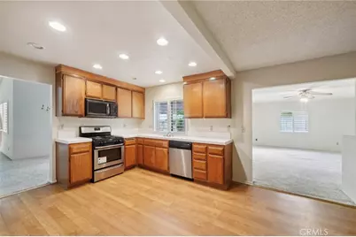 2279 Wisteria Avenue, Upland, CA 91784 - Photo 24