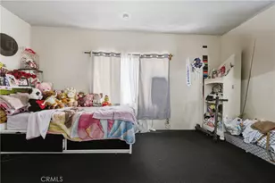 706 W 42nd, Los Angeles, CA 90037 - Photo 28
