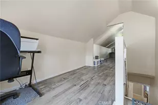 706 W 42nd, Los Angeles, CA 90037 - Photo 18