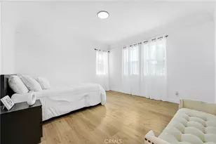 9151 La Salle, Los Angeles, CA 90047 - Photo 8