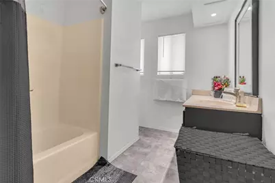 17014 Montecito, Victorville, CA 92395 - Photo 14