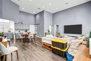 15012 Wyandotte, Los Angeles, CA 91405 - Photo 26