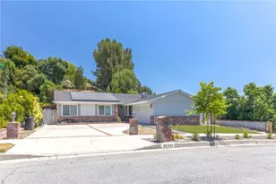 22201 Barbacoa, Saugus, CA 91350 - Photo 2