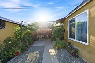 5115 Loma Vista, Maywood, CA 90270 - Photo 8