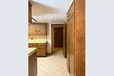1163 Jungfrau, Crestline, CA 92325 - Photo 22