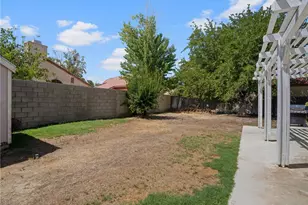1768 Sierra View, Lancaster, CA 93535 - Photo 28