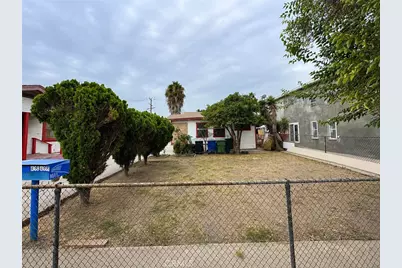 1366 E 57th, Los Angeles, CA 90011 - Photo 24