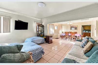 1833 E Florence, Los Angeles, CA 90001 - Photo 6