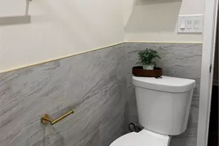8995 Alexander, South Gate, CA 90280 - Photo 8