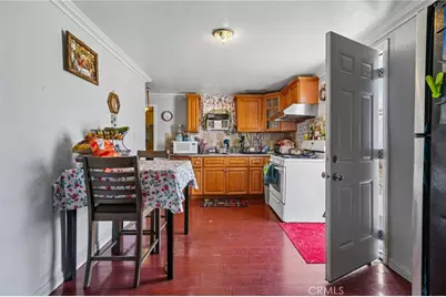 412 S Fern Avenue, Ontario, CA 91762 - Photo 8