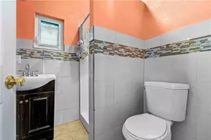 651 E 53rd, Los Angeles, CA 90011 - Photo 12