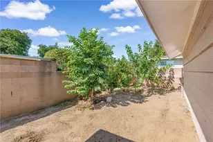 535 E Valencia St, Rialto, CA 92376 - Photo 34