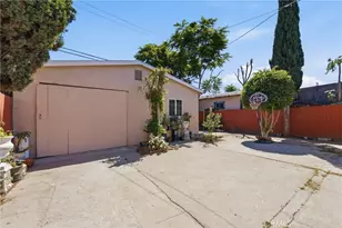 706 W 42nd, Los Angeles, CA 90037 - Photo 18