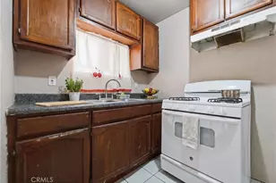 706 W 42nd, Los Angeles, CA 90037 - Photo 24