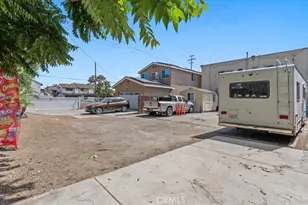 2171 Santa Fe, Long Beach, CA 90810 - Photo 48