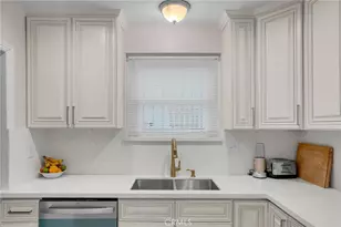 9812 S Denker, Los Angeles, CA 90047 - Photo 16