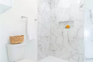 232 W 40th Pl, Los Angeles, CA 90037 - Photo 30