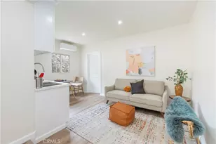 232 W 40th Pl, Los Angeles, CA 90037 - Photo 18