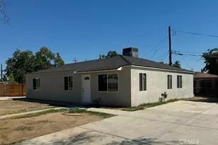 336 T, Bakersfield, CA 93304 - Photo 1