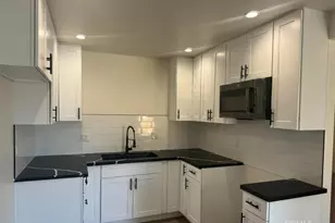 336 T, Bakersfield, CA 93304 - Photo 2