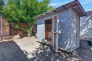 1025 S Riverside Ave, Rialto, CA 92376 - Photo 40