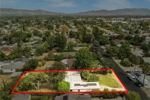 7911 Genesta, Lake Balboa, CA 91406 - Photo 14