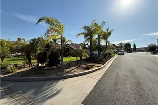 11551 Knoll Vista, Moreno Valley, CA 92555 - Photo 6