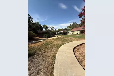 11551 Knoll Vista, Moreno Valley, CA 92555 - Photo 14