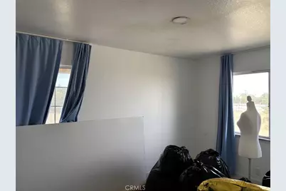 9591 Colfax Road, Phelan, CA 92371 - Photo 6