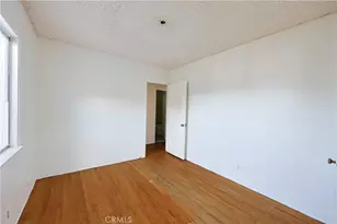 9008 Paramount Blvd, Downey, CA 90240 - Photo 16