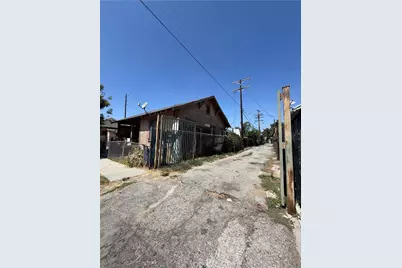 5526 Compton Avenue, Los Angeles, CA 90011 - Photo 6