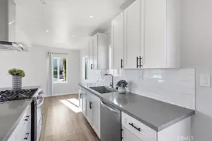 8803 Burton, Bellflower, CA 90706 - Photo 14