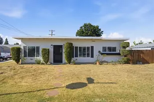 8803 Burton, Bellflower, CA 90706 - Photo 2
