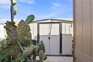 1241 N East St, Anaheim, CA 92805 - Photo 16