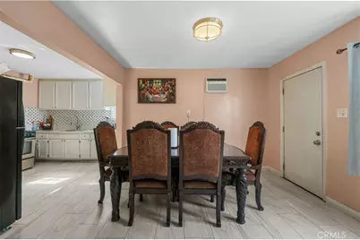 2111 E 118th Street, Los Angeles, CA 90059 - Photo 6