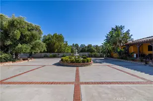 9957 Shoup Ave, Chatsworth, CA 91311 - Photo 2