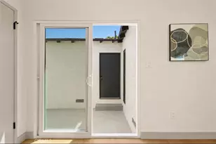 645 E 94th, Los Angeles, CA 90002 - Photo 18
