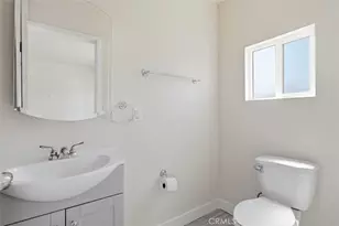 817 W 79th, Los Angeles, CA 90044 - Photo 10